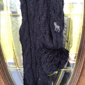 Cozy Abercrombie and Fitch scarf